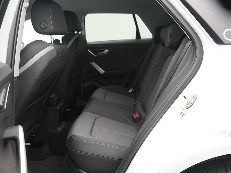Audi Q2 S line AHK LED SHZ PDC PORT NAVI VIRT