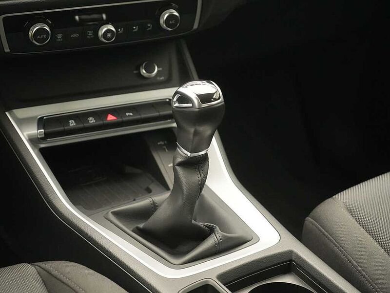 Audi Q3 NAVI KAM LED PDC