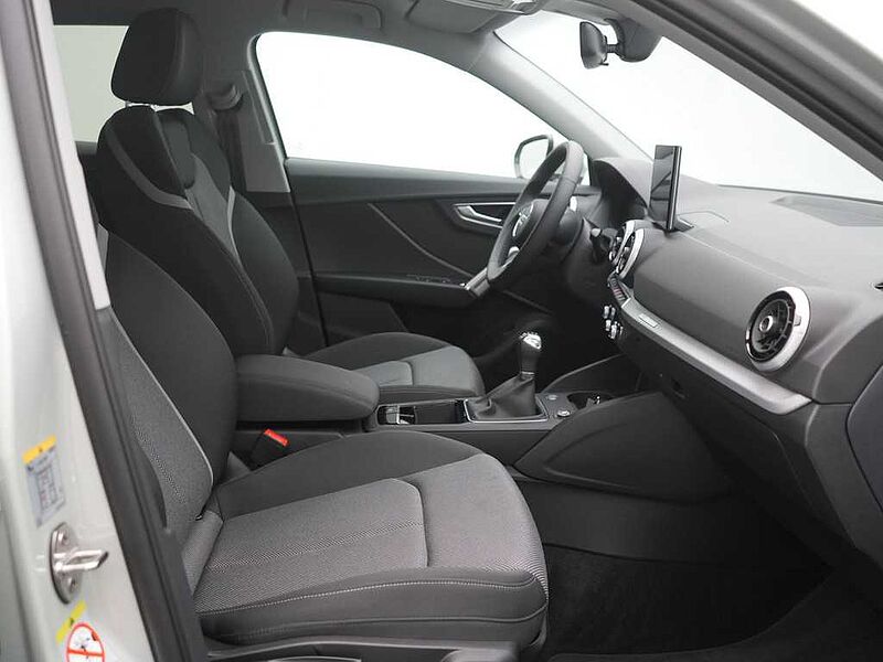 Audi Q2 30 advanced AHK SHZ LED PDC KLIMA