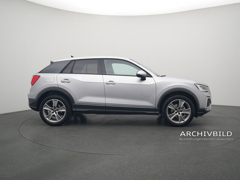 Audi Q2 advanced LED VIRT STANDHZ AHK SHZ