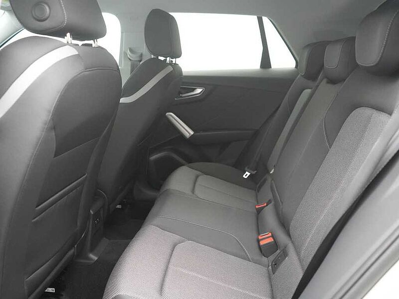 Audi Q2 AHK LED SHZ PDC