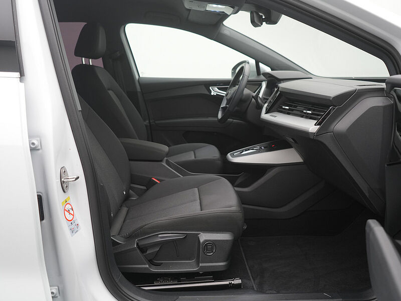 Audi Q4 e-tron 35 LED KAM SHZ PDC KLIMA