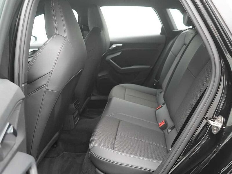 Audi A3 Sportback 40 e advanced LED SHZ PDC ACC KLIMA