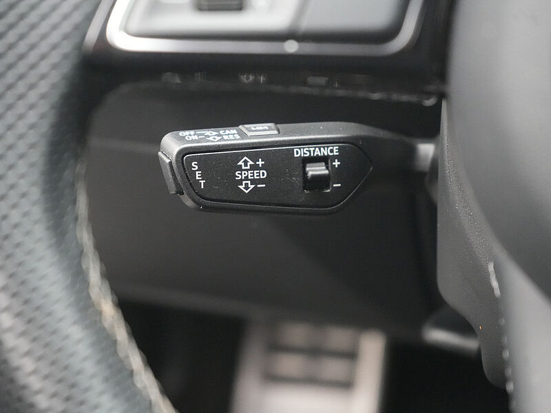 Audi A3 Sportback 40 e advanced LED SHZ PDC ACC KLIMA