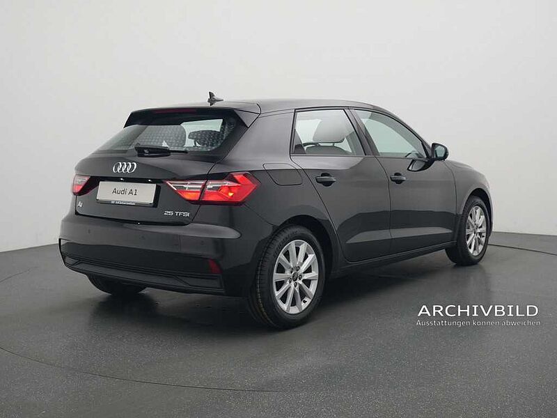 Audi A1 Sportback 1.0 30 TFSI advanced VIRT KAM SHZ P