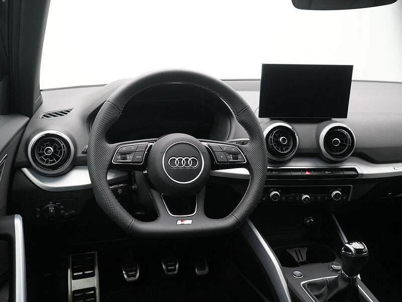 Audi Q2 1.0 30 TFSI S line MATRIX AHK SHZ PDC NAVI