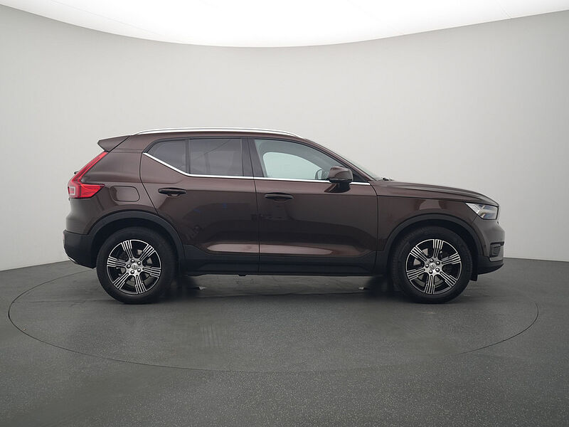 Volvo XC40 T4 Inscription NAVI KAM SHZ PDC LED AHK