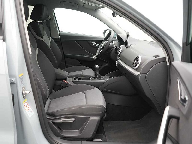 Audi Q2 advanced AHK NAVI CARPLAY VIRT SHZ KAM PDC