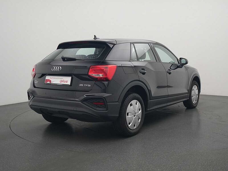 Audi Q2 35 S TRON SHZ LED PDC KLIMA PORT NAVI