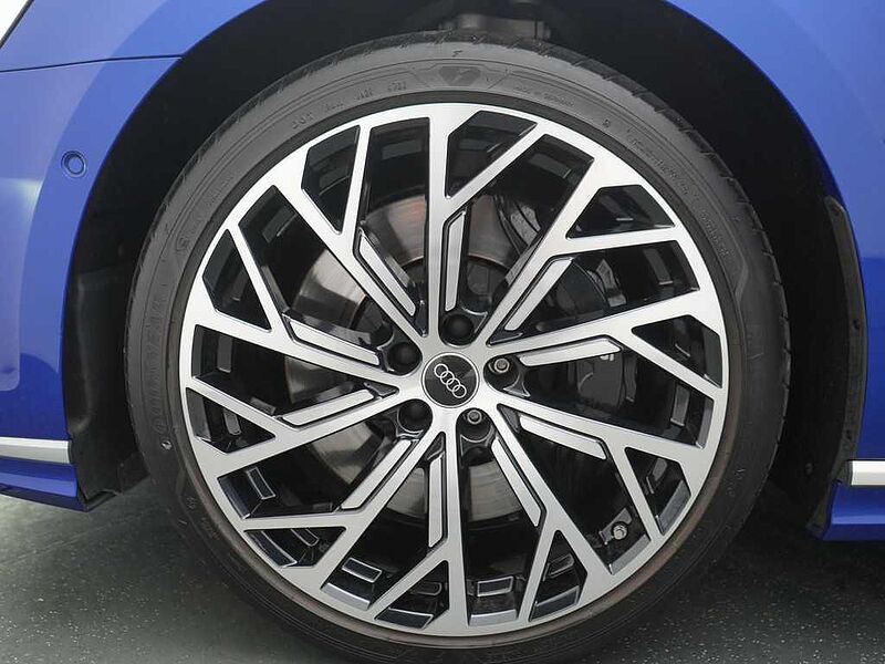 Audi S8 4.0 TFSI quattro 360° MATRIX PANO B&O KAM SHZ