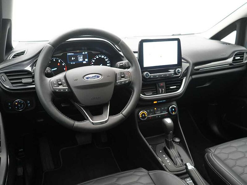 Ford Fiesta PANO B&O KAM LED SHZ PDC