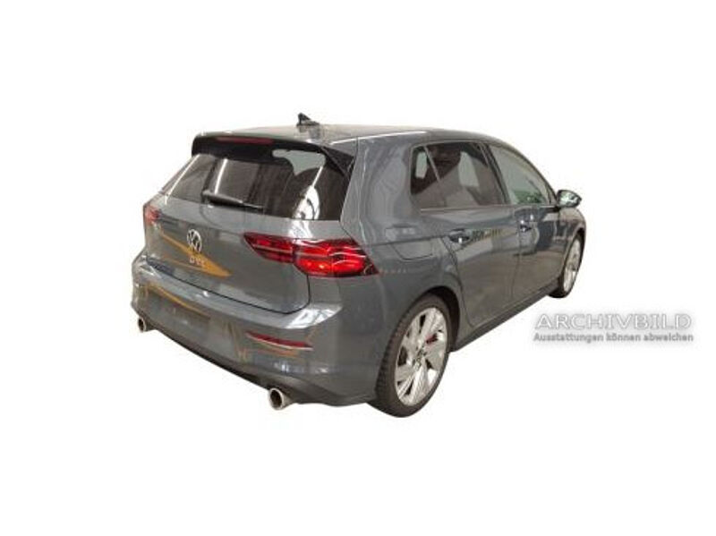 Volkswagen Golf VIII GTI DSG VIRT PANO H/K KAM SHZ STANDHZ