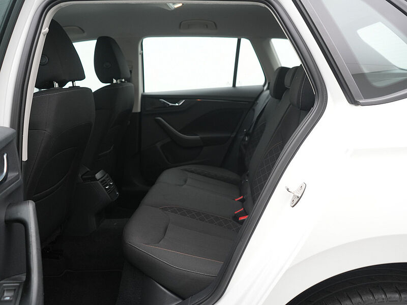 SKODA KAMIQ SHZ KLIMA PDC