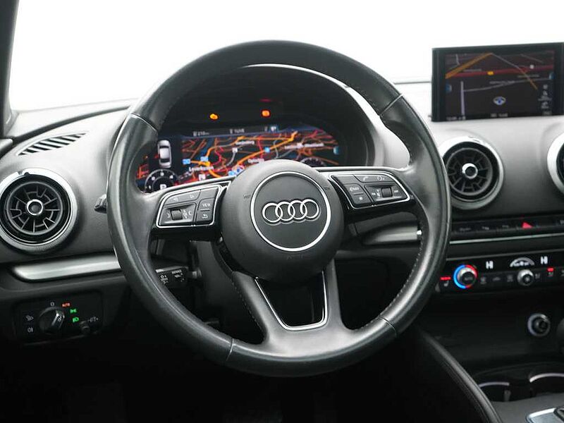 Audi A3 Limousine S-TRON AHK ACC NAVI PANO SHZ XENON