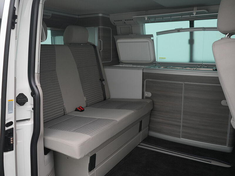 Volkswagen T6 BEARLOCK KAM SHZ LED