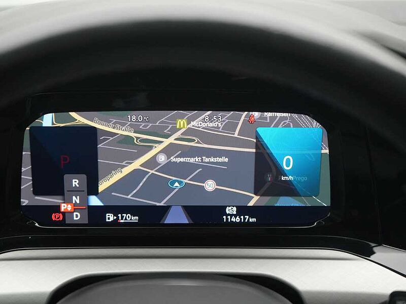 Volkswagen Golf VIII Life DSG ACC NAVI LED PDC CARPLAY