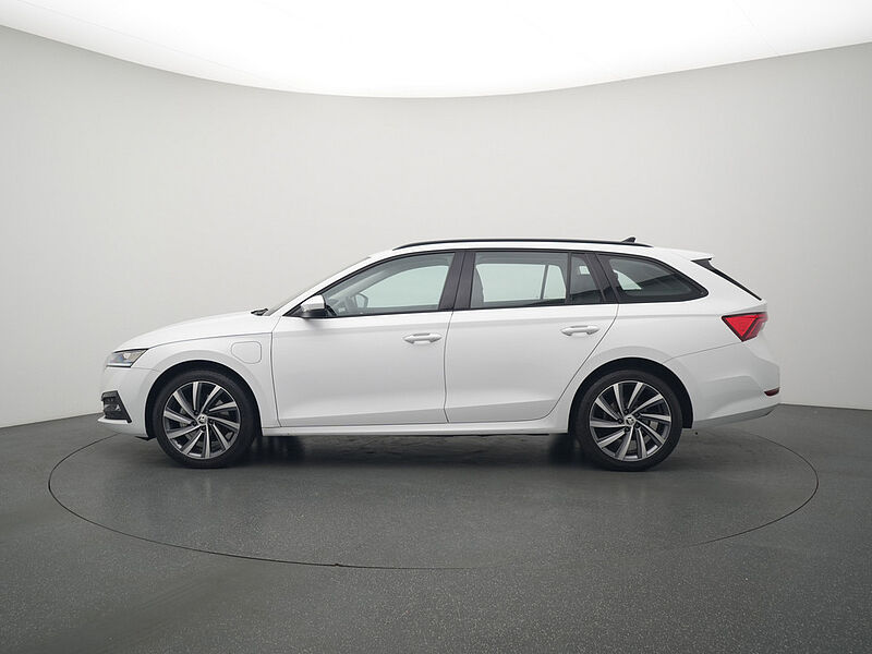 SKODA OCTAVIA Combi iV LED VIRT AHK SHZ DSG KLIMA