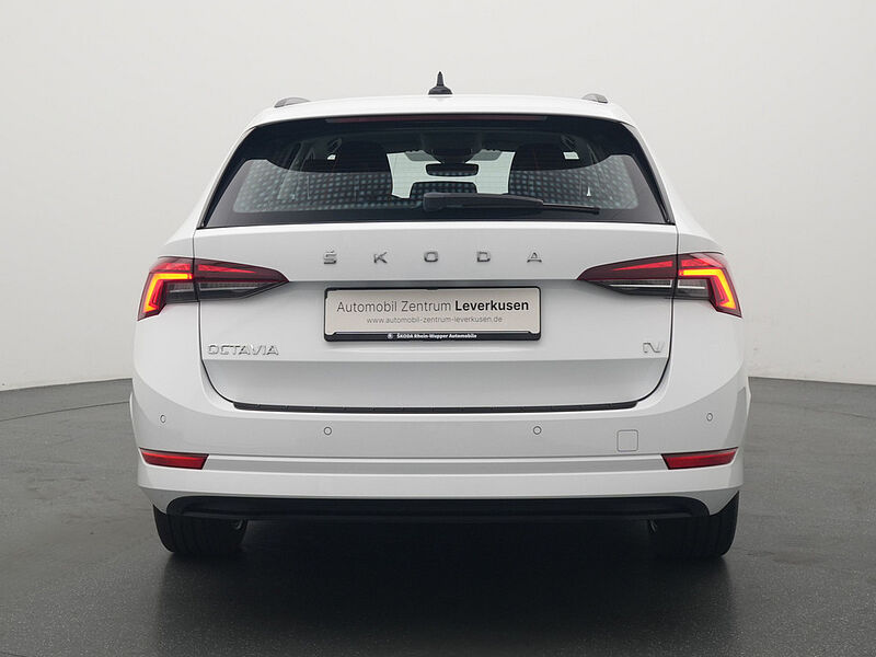 SKODA OCTAVIA Combi iV LED VIRT AHK SHZ DSG KLIMA