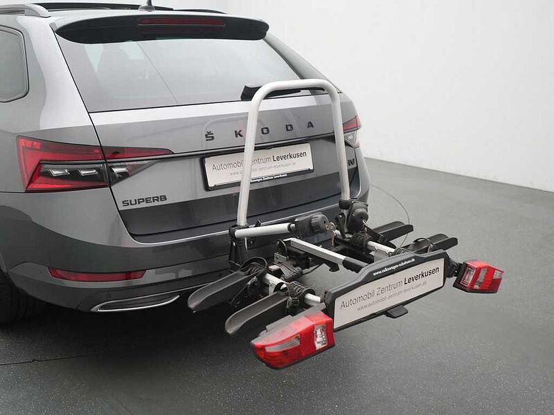 SKODA SUPERB Combi iV Sportline DSG MATRIX PANO AHK