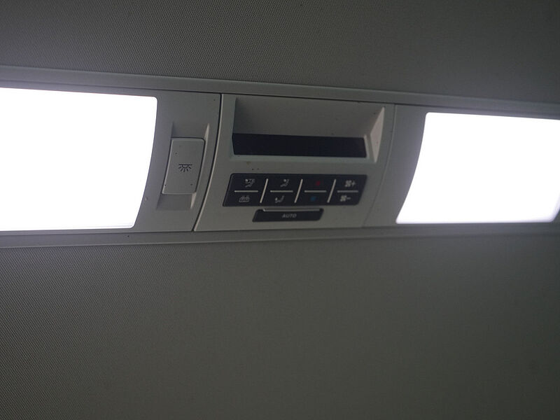 Volkswagen T6 AHK ACC STANDHZ LED HGSD