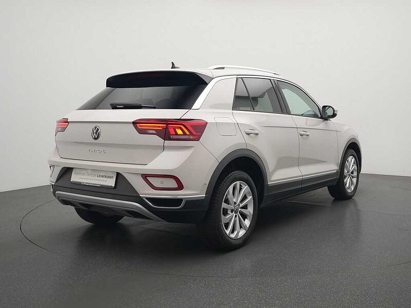 Volkswagen T-Roc DSG ACC STANDHZ LED PDC