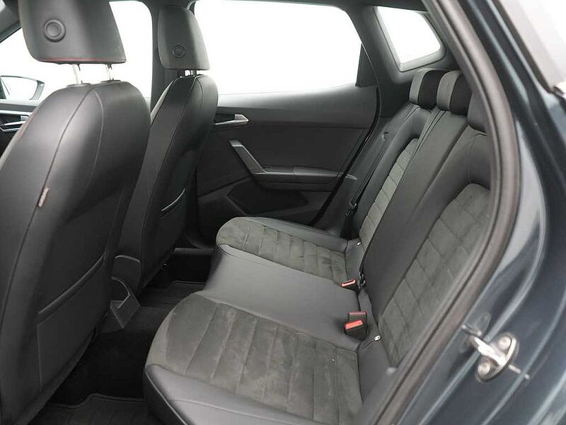 SEAT Arona FR DSG LED KAM SHZ PDC NAVI