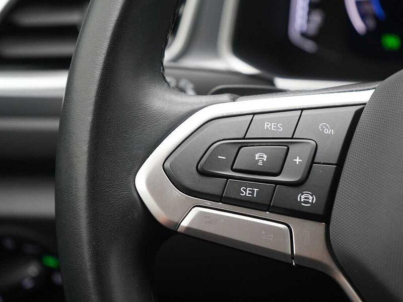 Volkswagen T-Roc Style ACC SHZ STANDHZ PDC