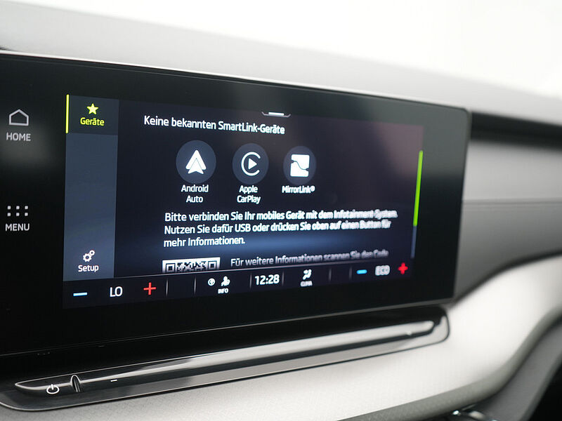 SKODA OCTAVIA Combi Ambition iV LED VIRT AHK DSG PDC K