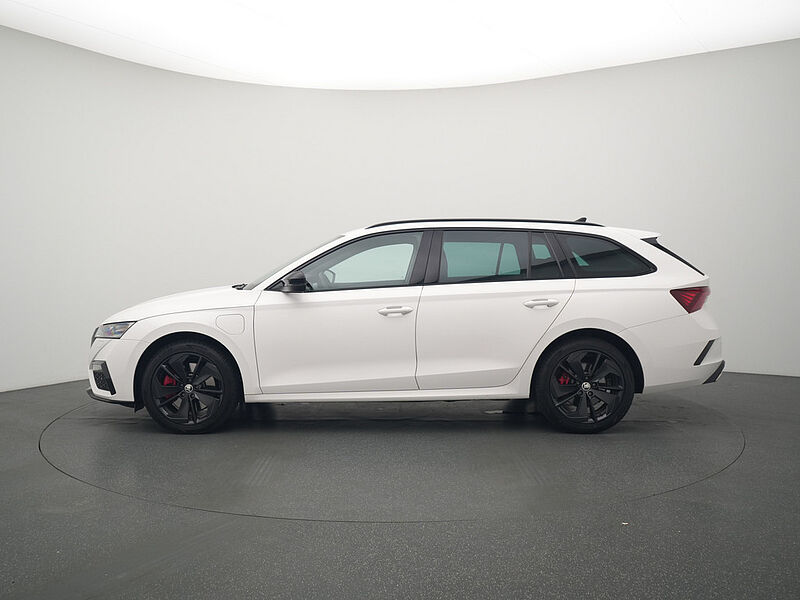 SKODA OCTAVIA DSG SHZ LED PDC KLIMA