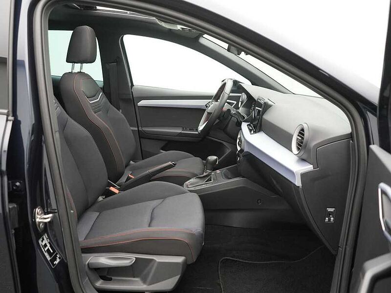 SEAT Ibiza FR DSG PANO LED KAM SHZ PDC