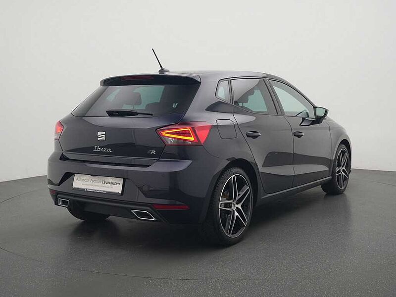 SEAT Ibiza FR DSG PANO LED KAM SHZ PDC