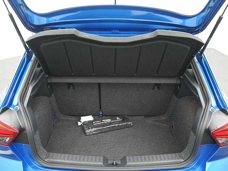 SEAT Ibiza NAVI LED FACELIFT PDC KLIMA VIRT