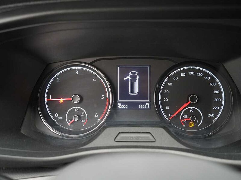 Volkswagen T6.1 KLIMA KAM AHK