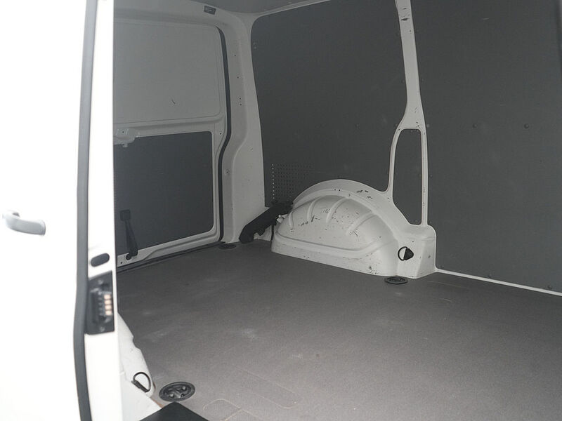 Volkswagen T6.1 KLIMA KAM AHK