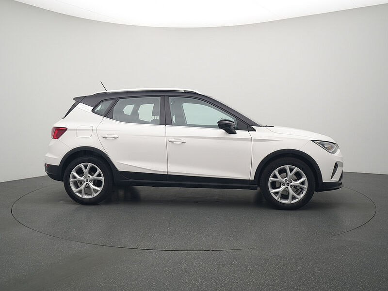 SEAT Arona LED VIRT SHZ PDC KAM KLIMA