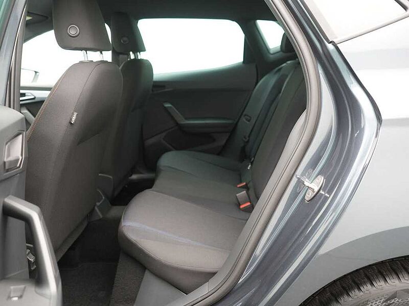 SEAT Ibiza DSG LED KAM PANO SHZ PDC