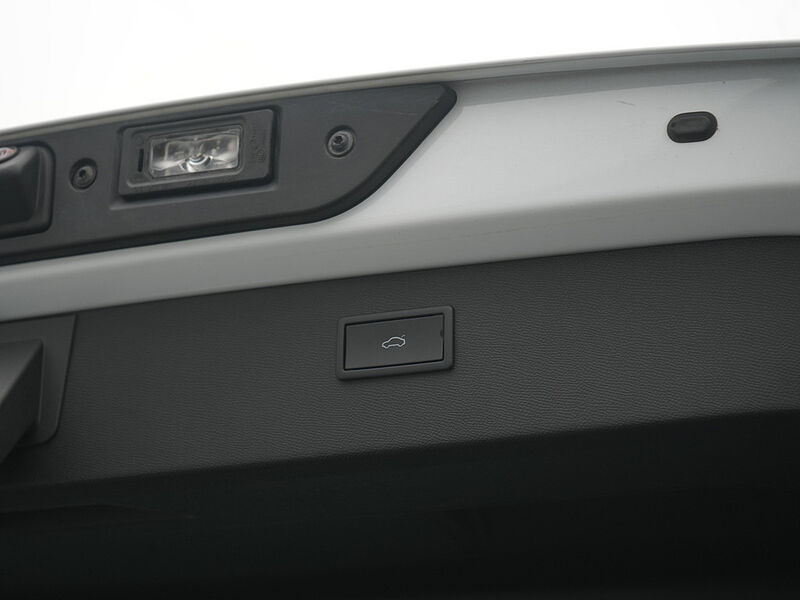 CUPRA Formentor VZ DSG PANO ACC AHK NAVI LEDER CARPLAY