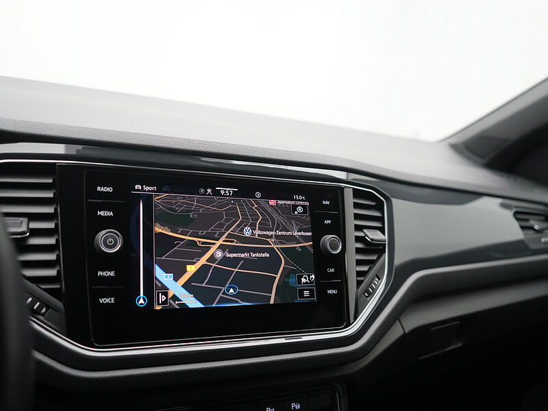 Volkswagen T-Roc Sport ACC AHK NAVI KAM LED SHZ PDC