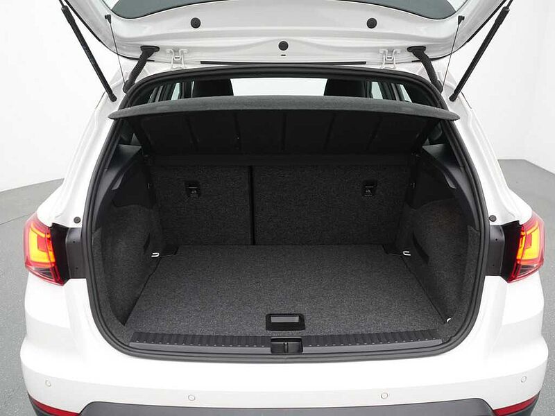 SEAT Arona FR LED KAM SHZ PDC NAVI KLIMA
