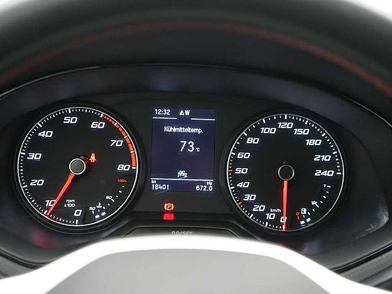 SEAT Arona FR LED KAM SHZ PDC NAVI KLIMA