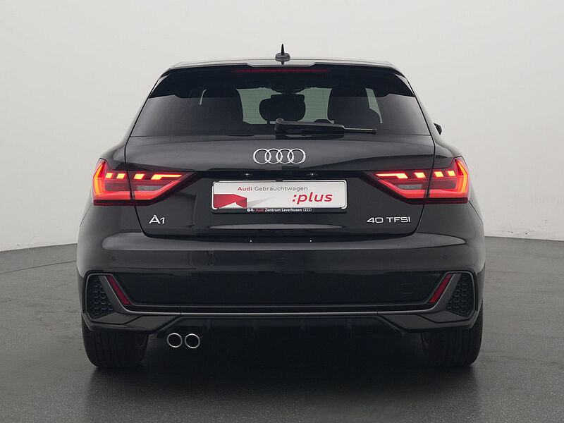 Audi A1 Sportback 40 S line VIRT LED KAM SHZ PDC