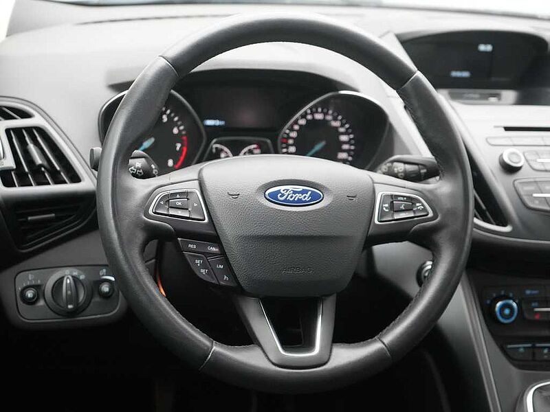 Ford Kuga KLIMA SHZ PORT NAVI