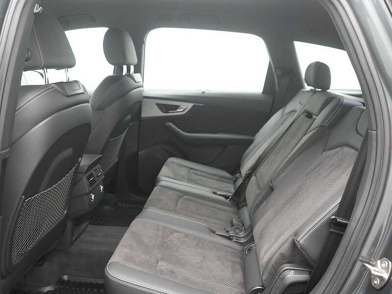 Audi Q7 50 quattro S line VIRT XENON PDC ACC NAVI