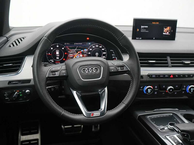 Audi Q7 50 quattro S line VIRT XENON PDC ACC NAVI