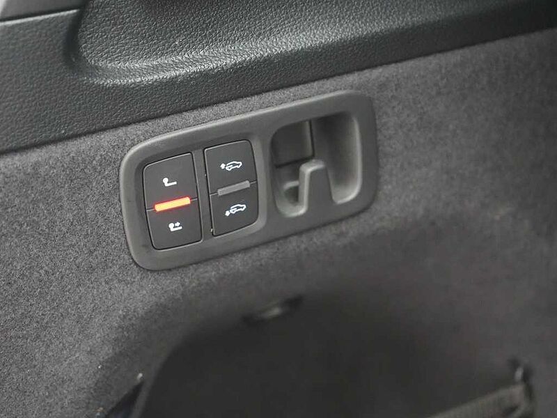 Audi Q7 50 quattro S line VIRT XENON PDC ACC NAVI