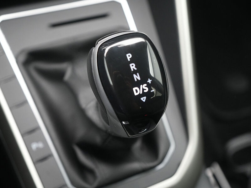 Volkswagen Polo Move KAM LED SHZ PDC KLIMAAUTOMATIK