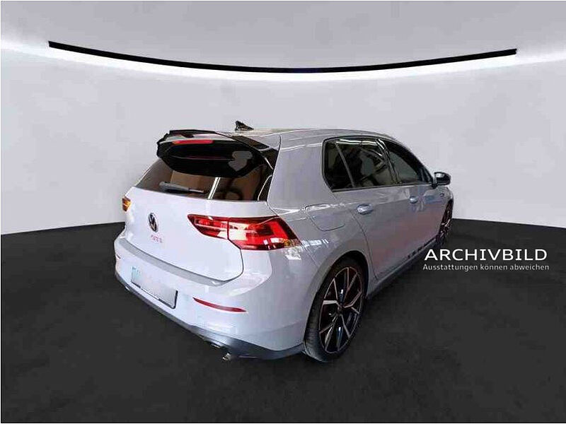 Volkswagen Golf VIII GTI Clubsport DSG PANO H/K KAM SHZ