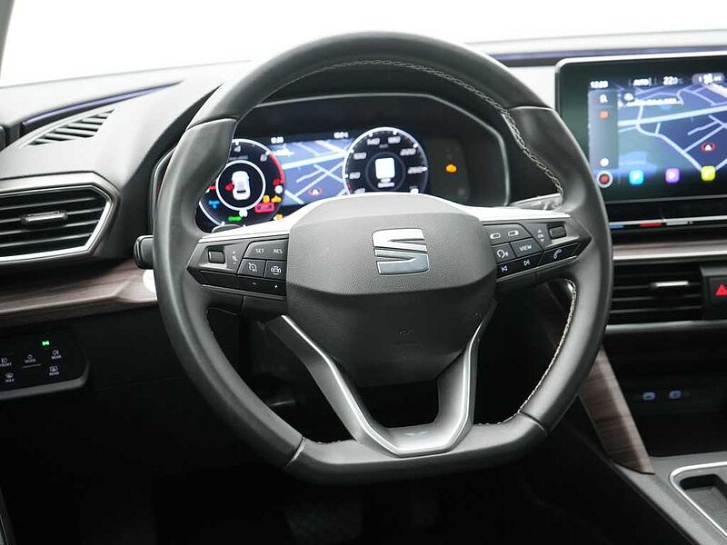SEAT Leon Xcellence DSG APP CONNECT PDC VIRT NAVI